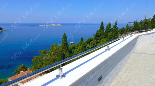 Luxury villa by the sea cca 300 m2 Dubrovnik - exclusive location